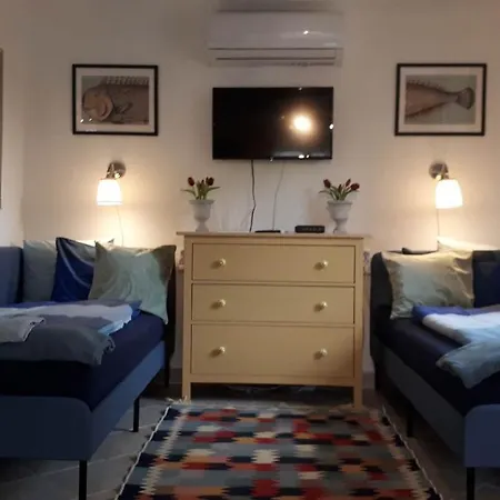 Fueloep Apartmanhaz דירה