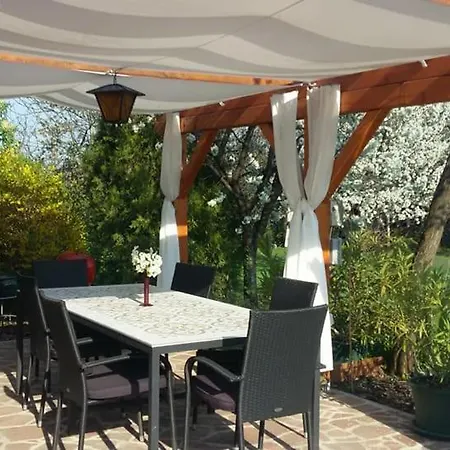 Fulop Apartmanhaz Apartmán Balatonszepezd