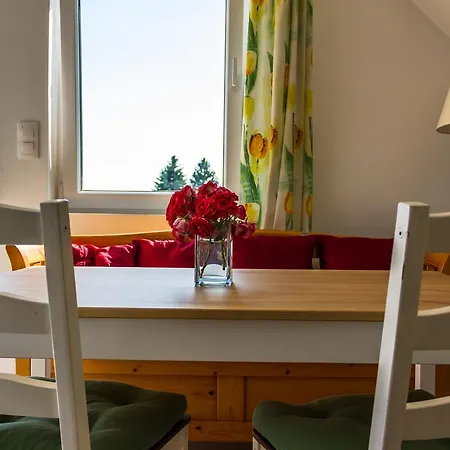 Fueloep Apartmanhaz Lägenhet *