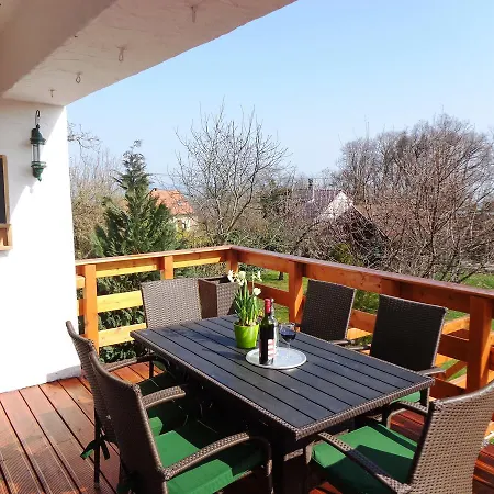 Lägenhet Fueloep Apartmanhaz