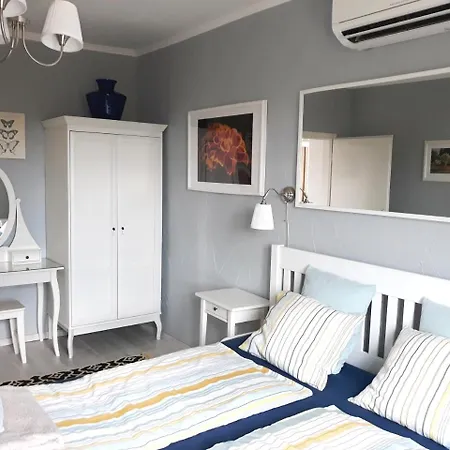 Fueloep Apartmanhaz Apartment
