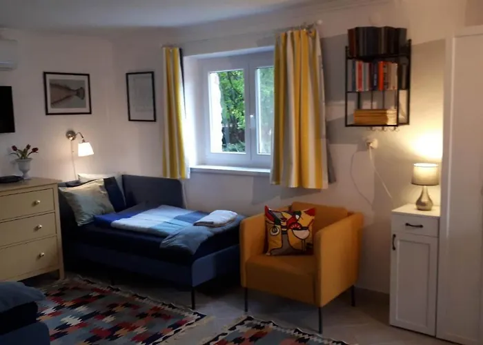 Fueloep Apartmanhaz 아파트 *