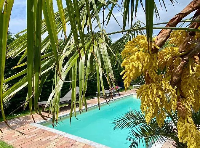 Fueloep Apartmanhaz * 벌러톤세페즈드