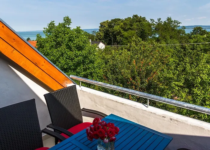 아파트 Fueloep Apartmanhaz *