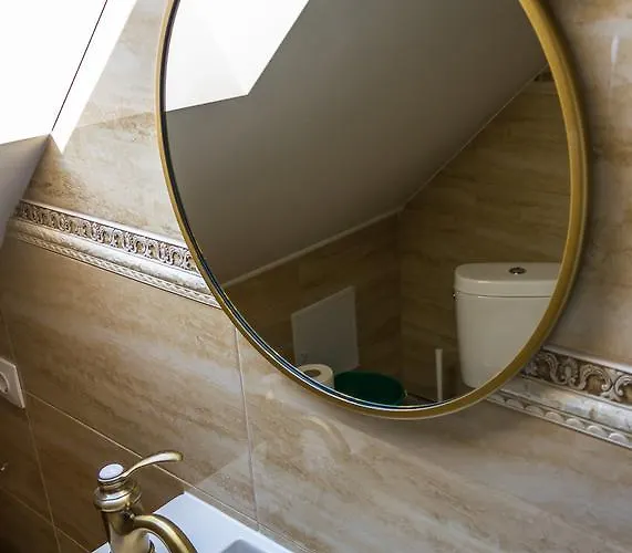 Fueloep Apartmanhaz * 벌러톤세페즈드