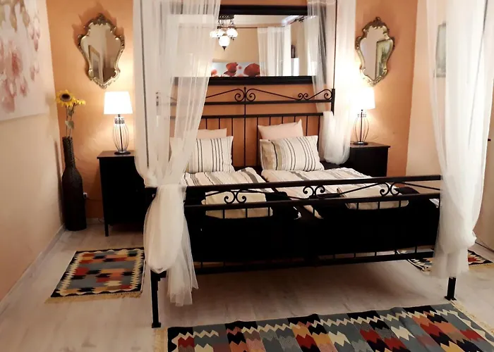 Fueloep Apartmanhaz 아파트 *