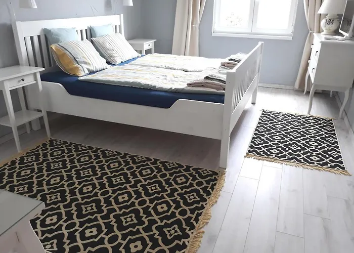 아파트 Fueloep Apartmanhaz 벌러톤세페즈드